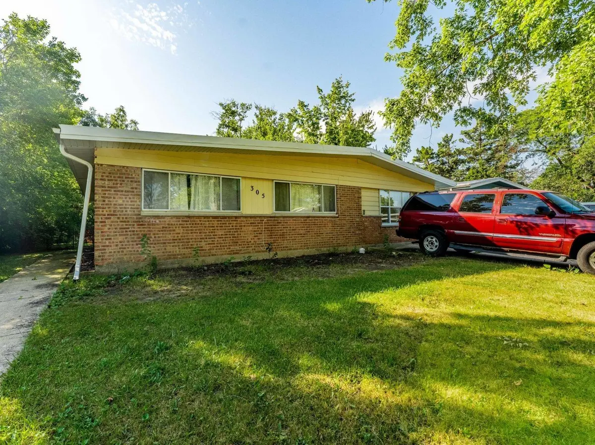 305 Somonauk Street