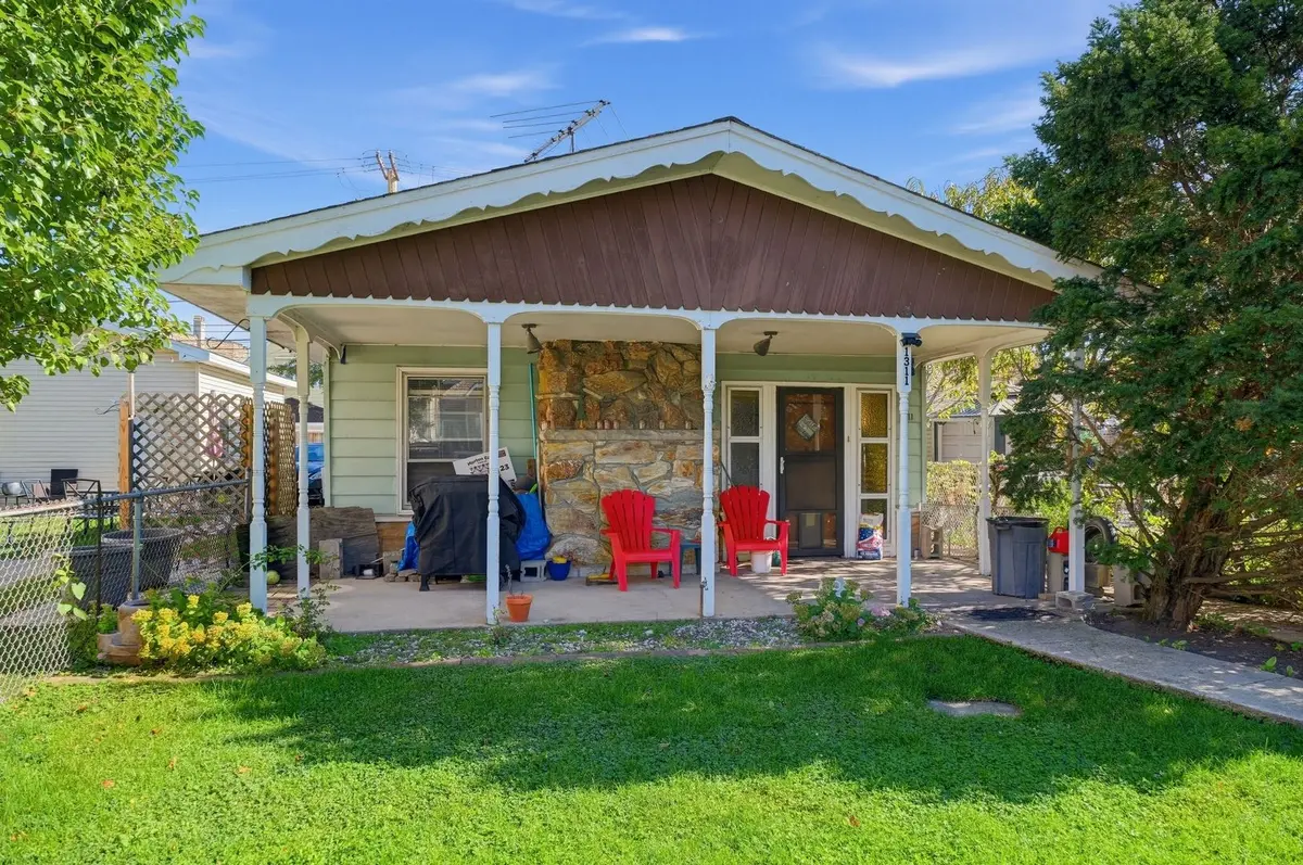 1311 S 59th Court