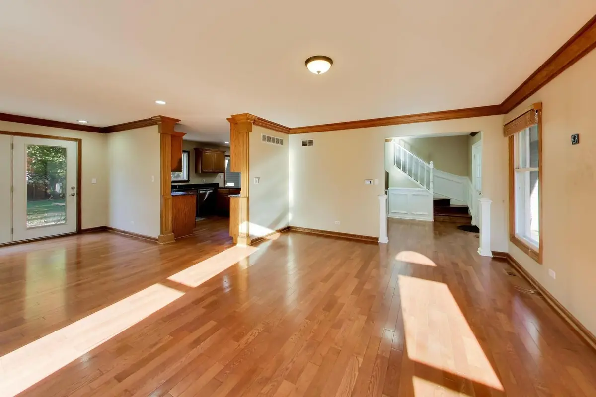 4230 Eisenhower Circle