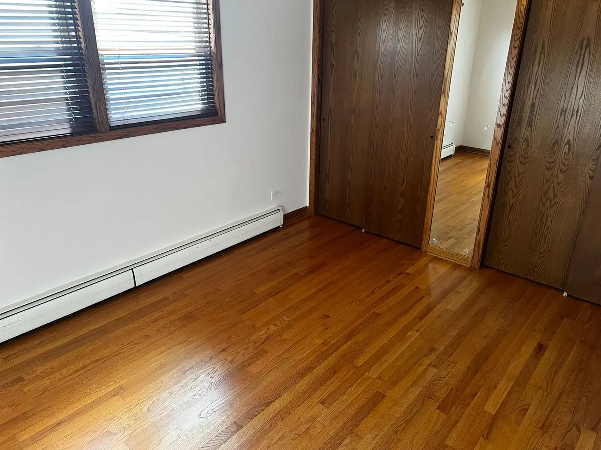 6534 W 79th Street