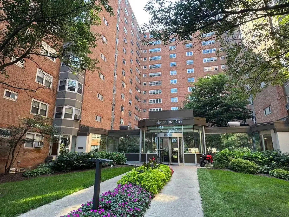 4950 N Marine Drive