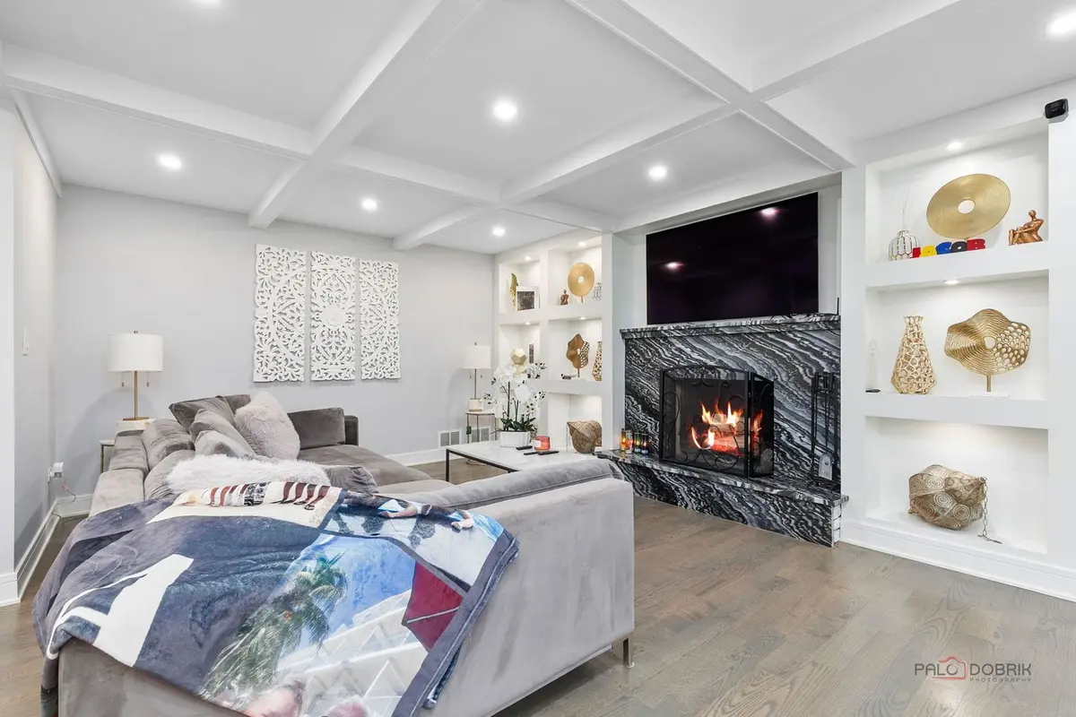 2759 Royal Drive