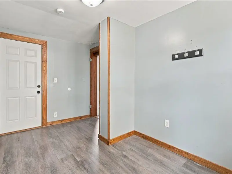 319 5th Street