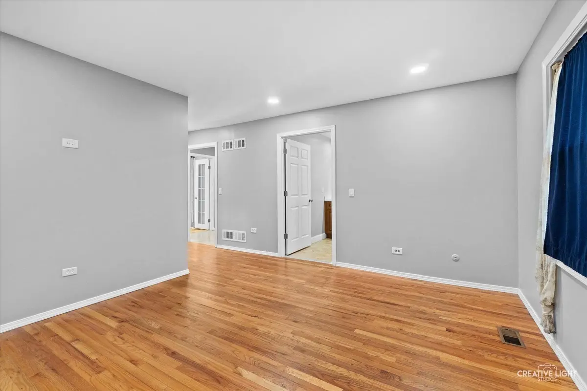 1004 Dartmouth Drive