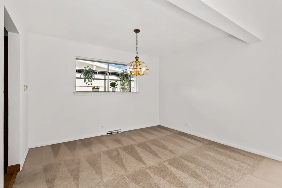 600 Fairway Drive