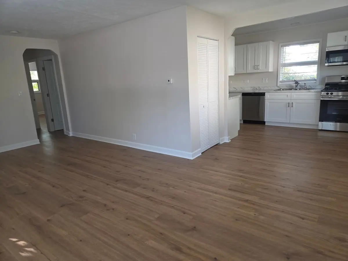 205 Caddy Avenue