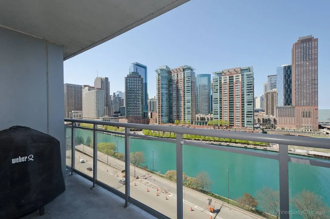450 E WATERSIDE Drive