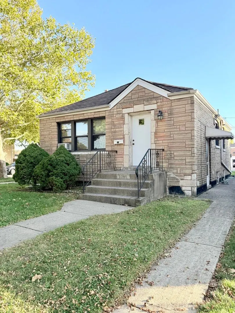 3735 W 54TH Street