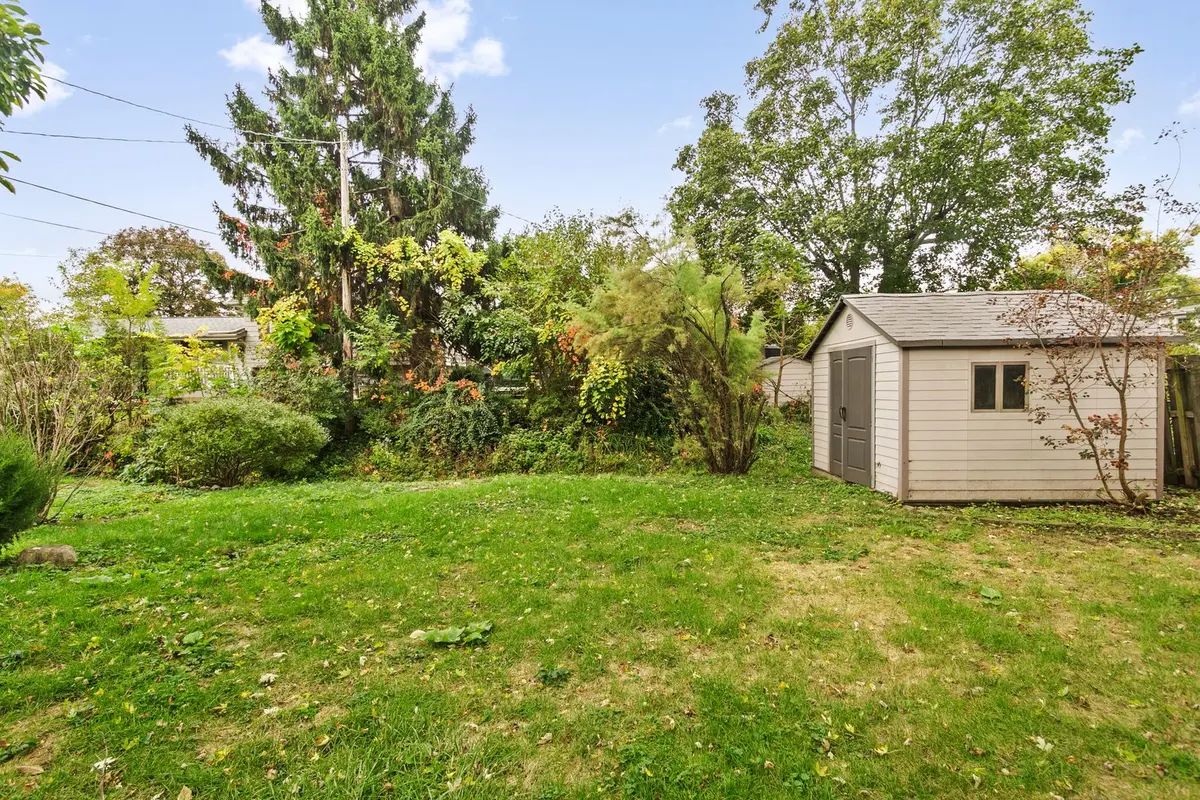 22W381 2nd Street