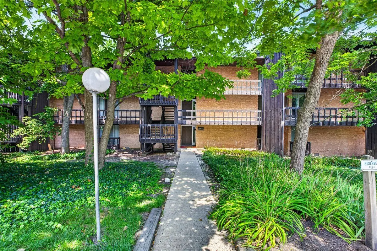 5603 Lakeside Drive