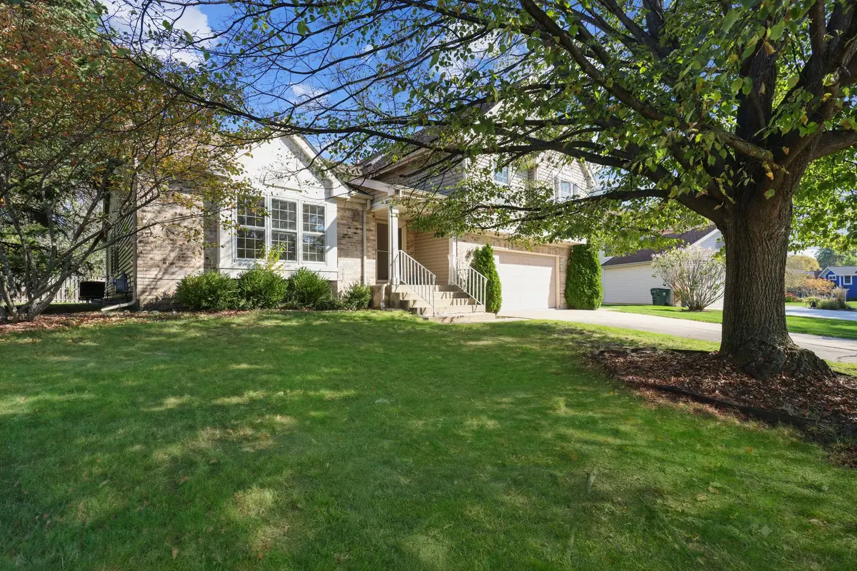 1173 N Clearwater Court