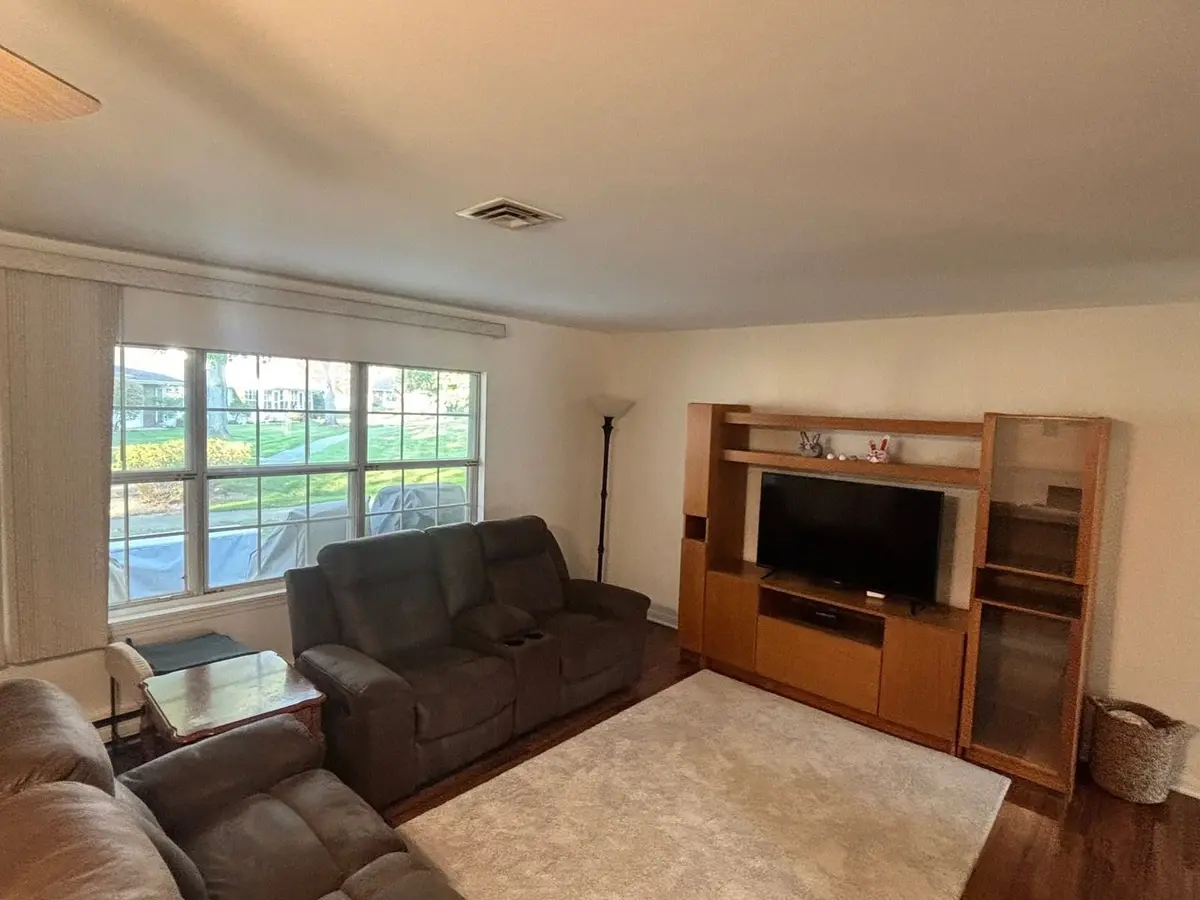 7306 Dunwood Court