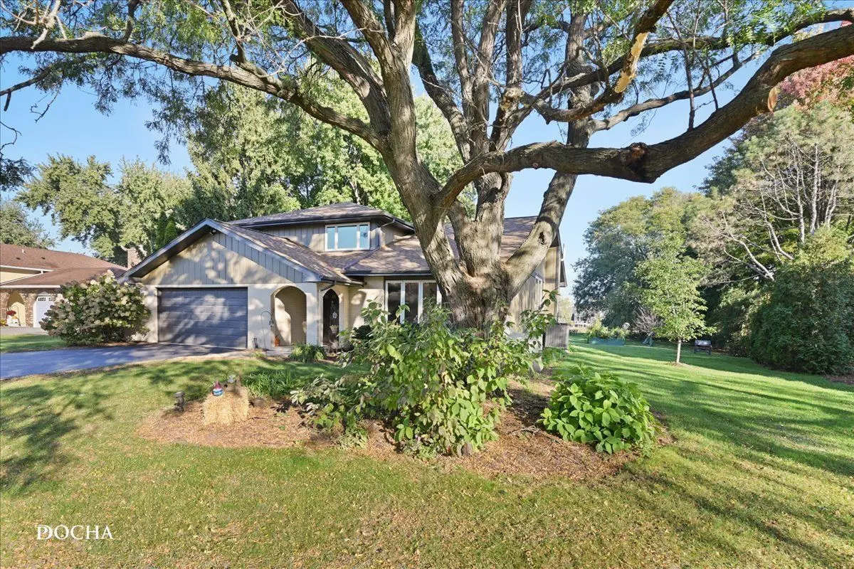 29W178 SPRING LAKE Drive