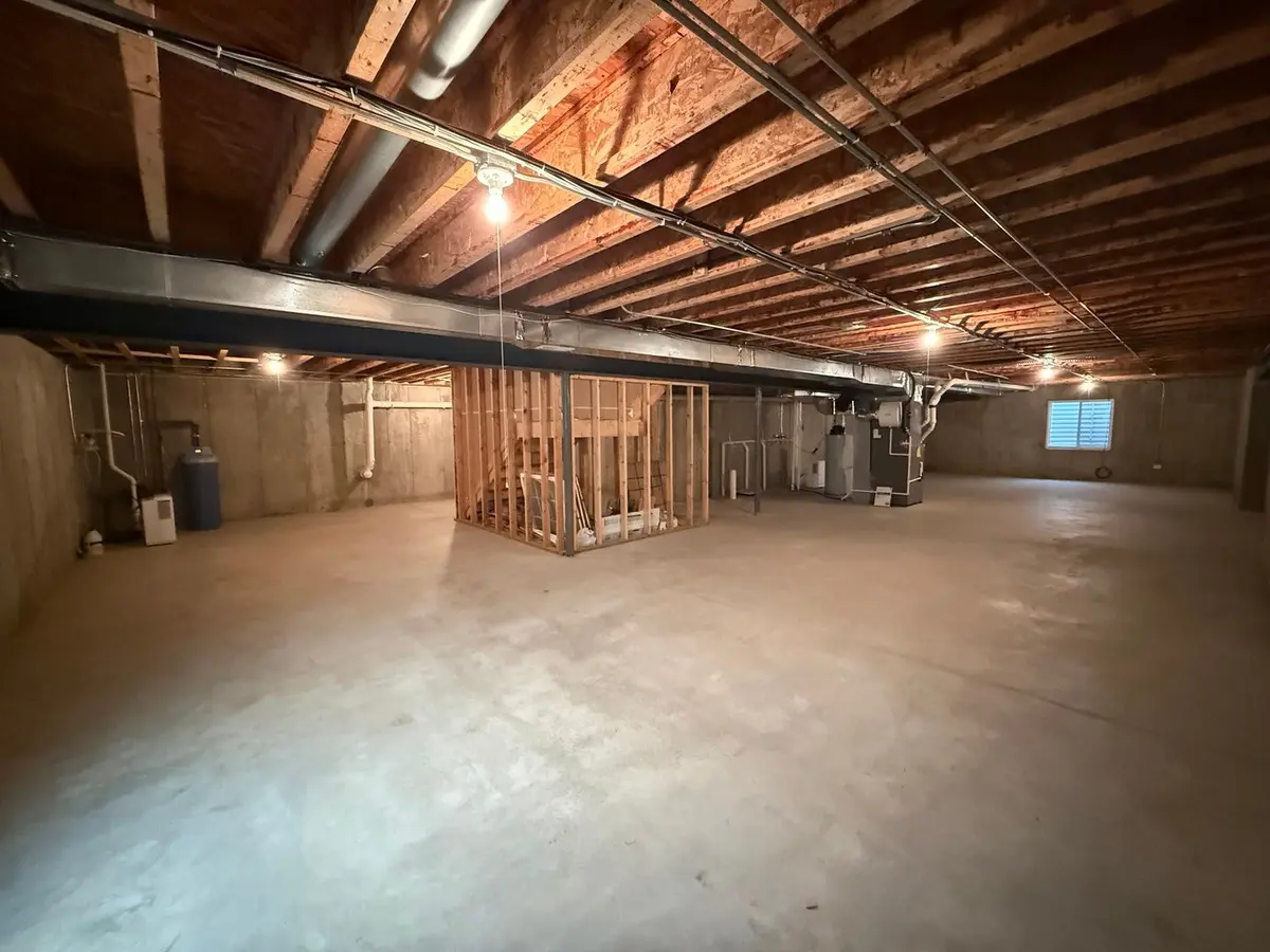 206 Chapin Way