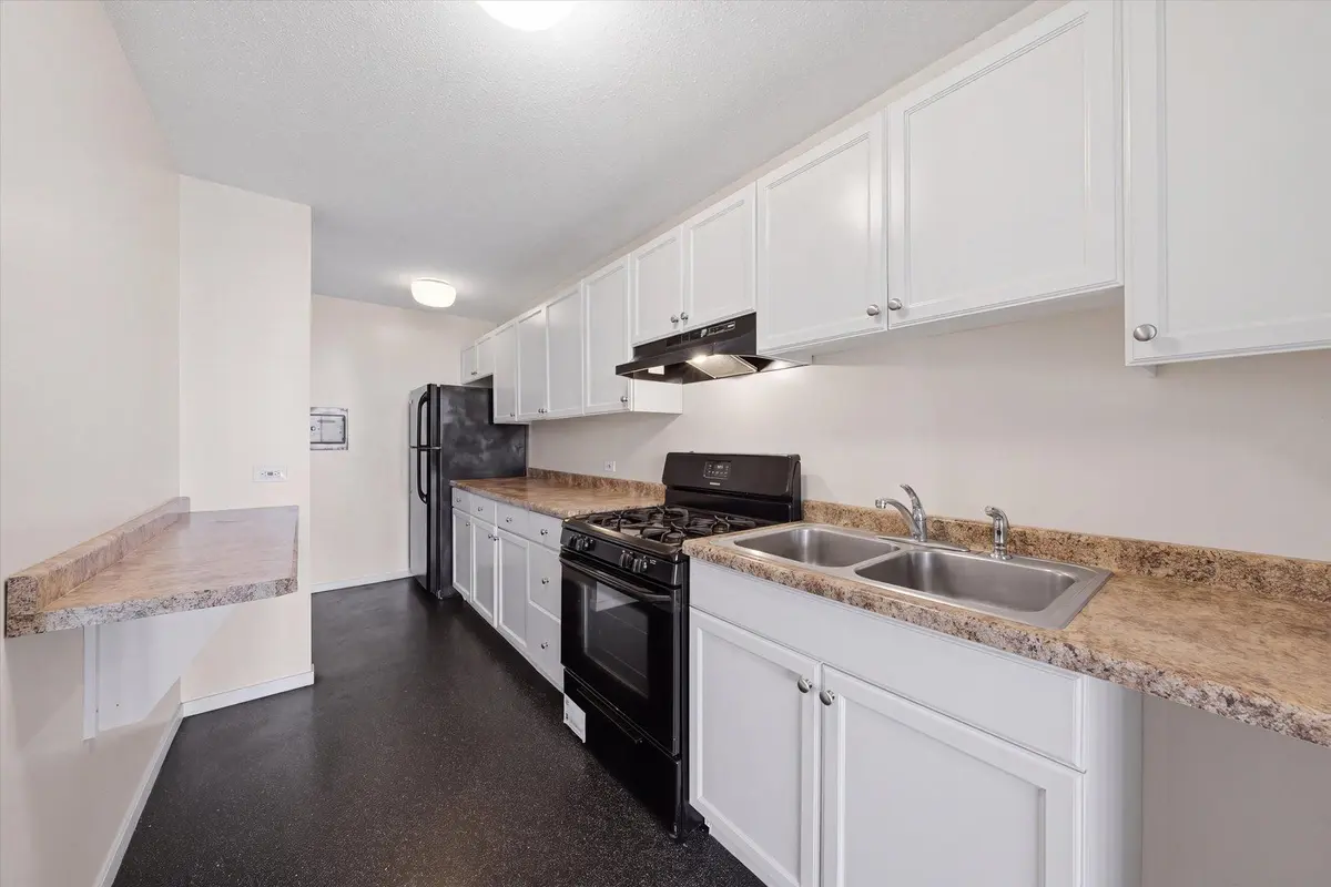 6700 S South Shore Drive