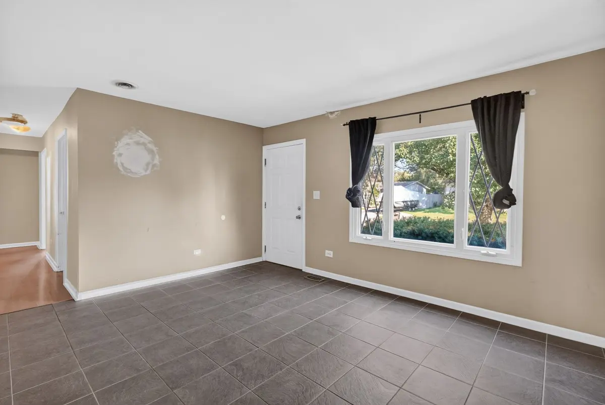 436 Fenton Avenue