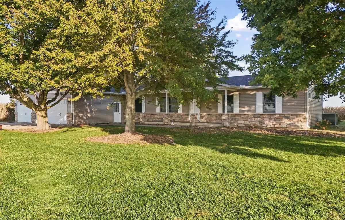1878 County Road 2100