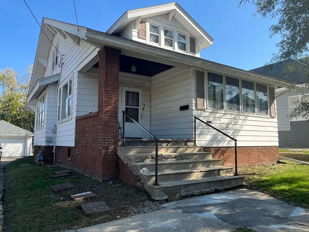 726 Morton Avenue