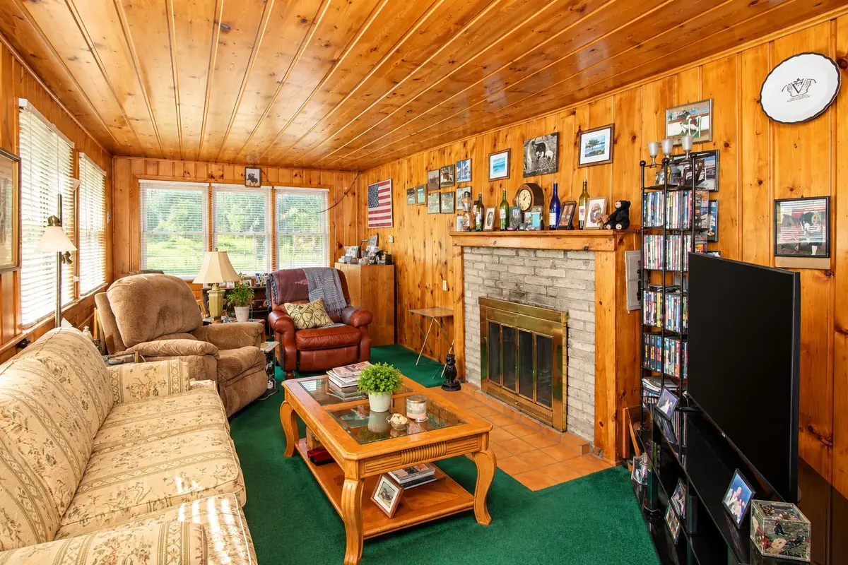 3017 Country Club Road