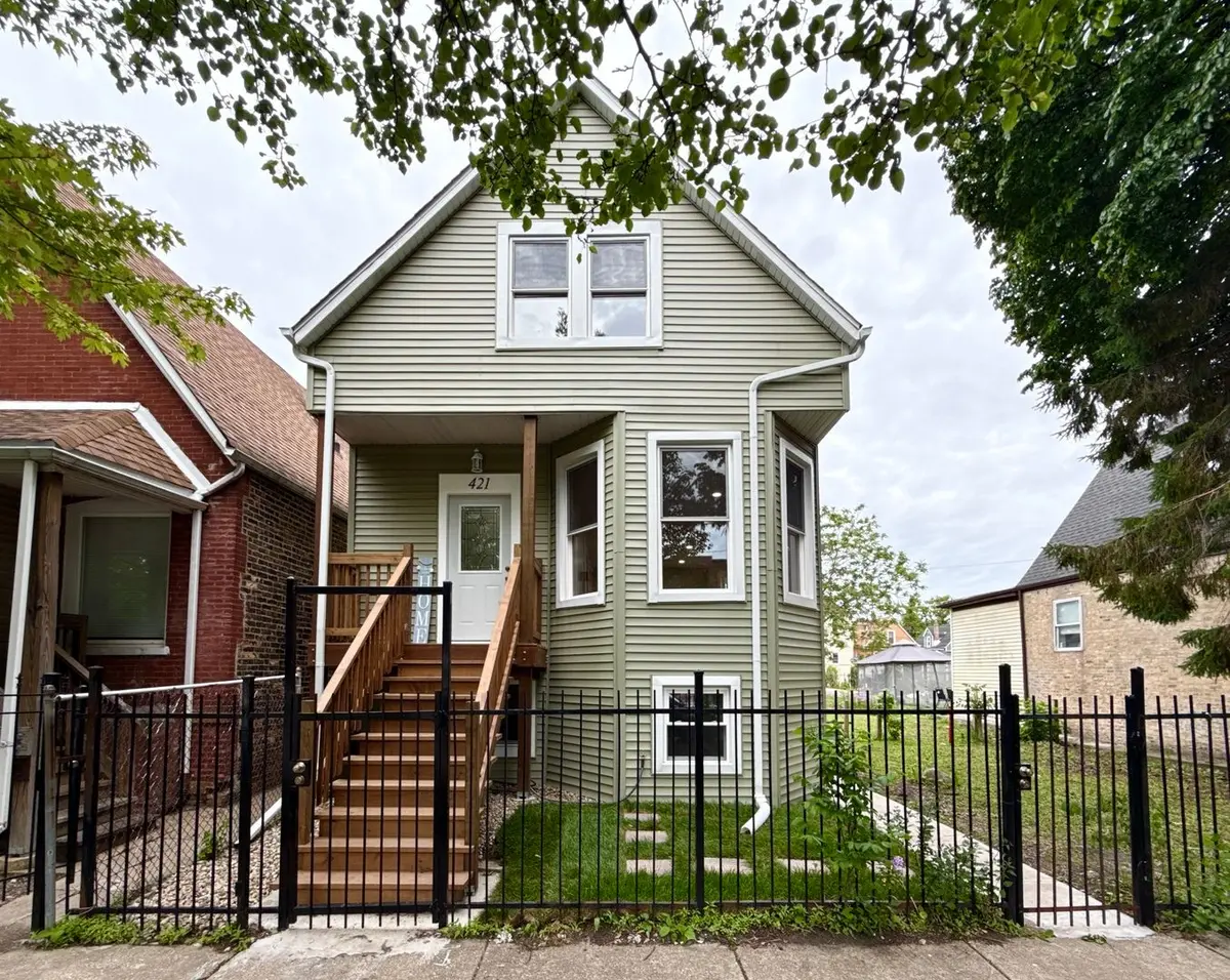 421 N Leclaire Avenue