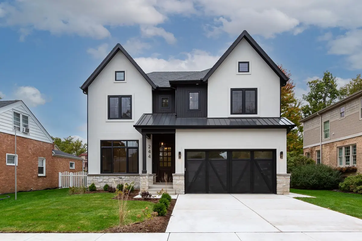 244 N Evergreen Avenue