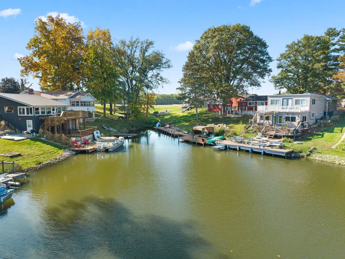 195 Lake Warren Drive