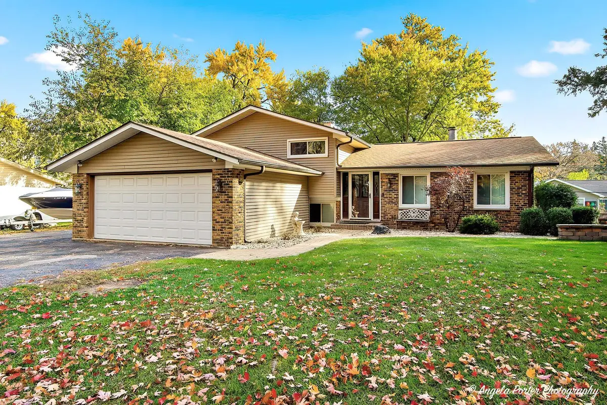 34679 N Hiawatha Trail