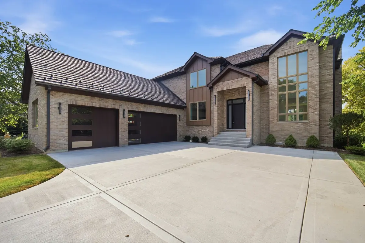 7234 Roxbury Court
