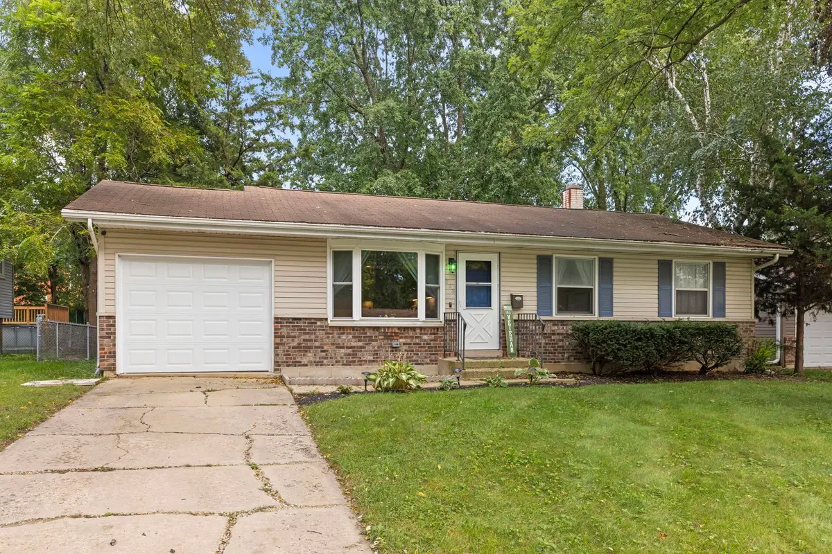 203 Lilac Lane