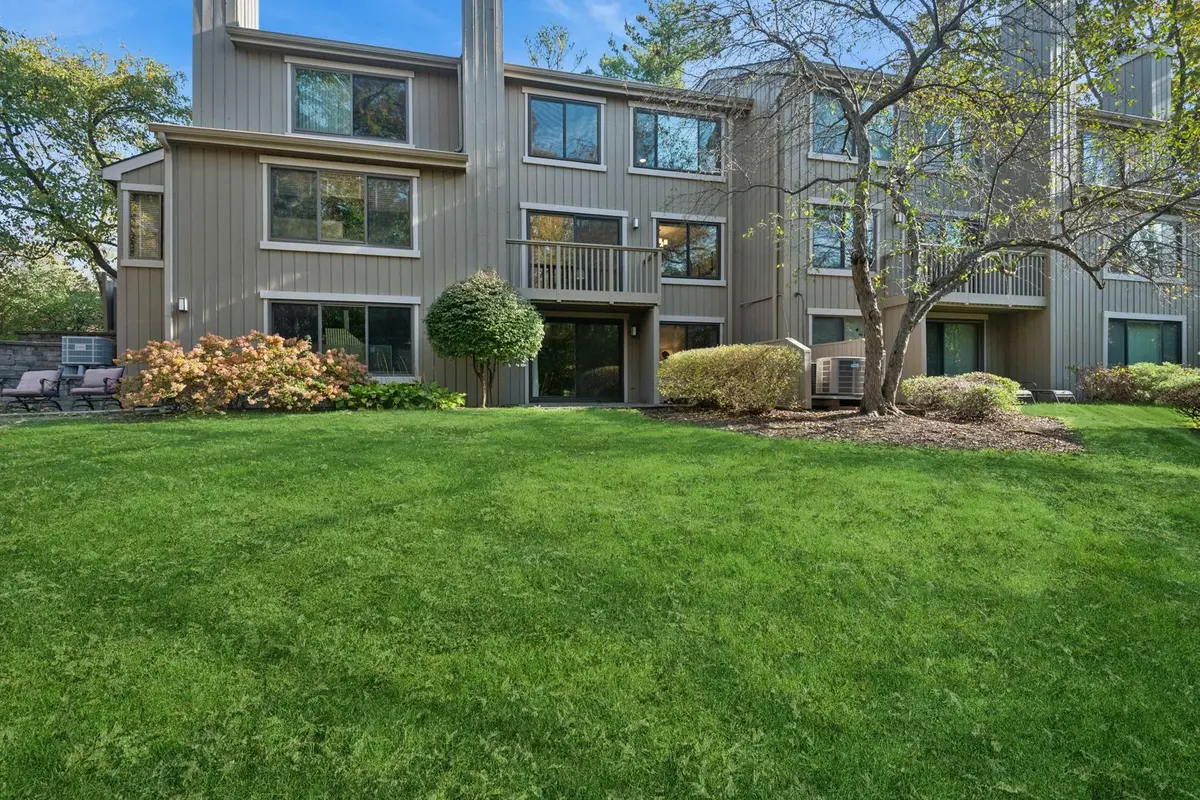 787 Oak Hill Road