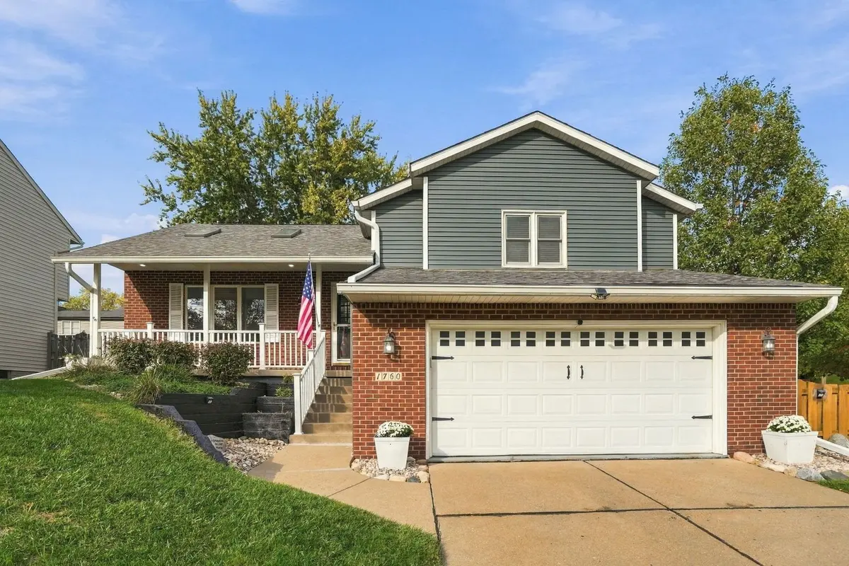 1760 Queens Drive