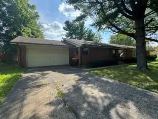 5213 Village Court