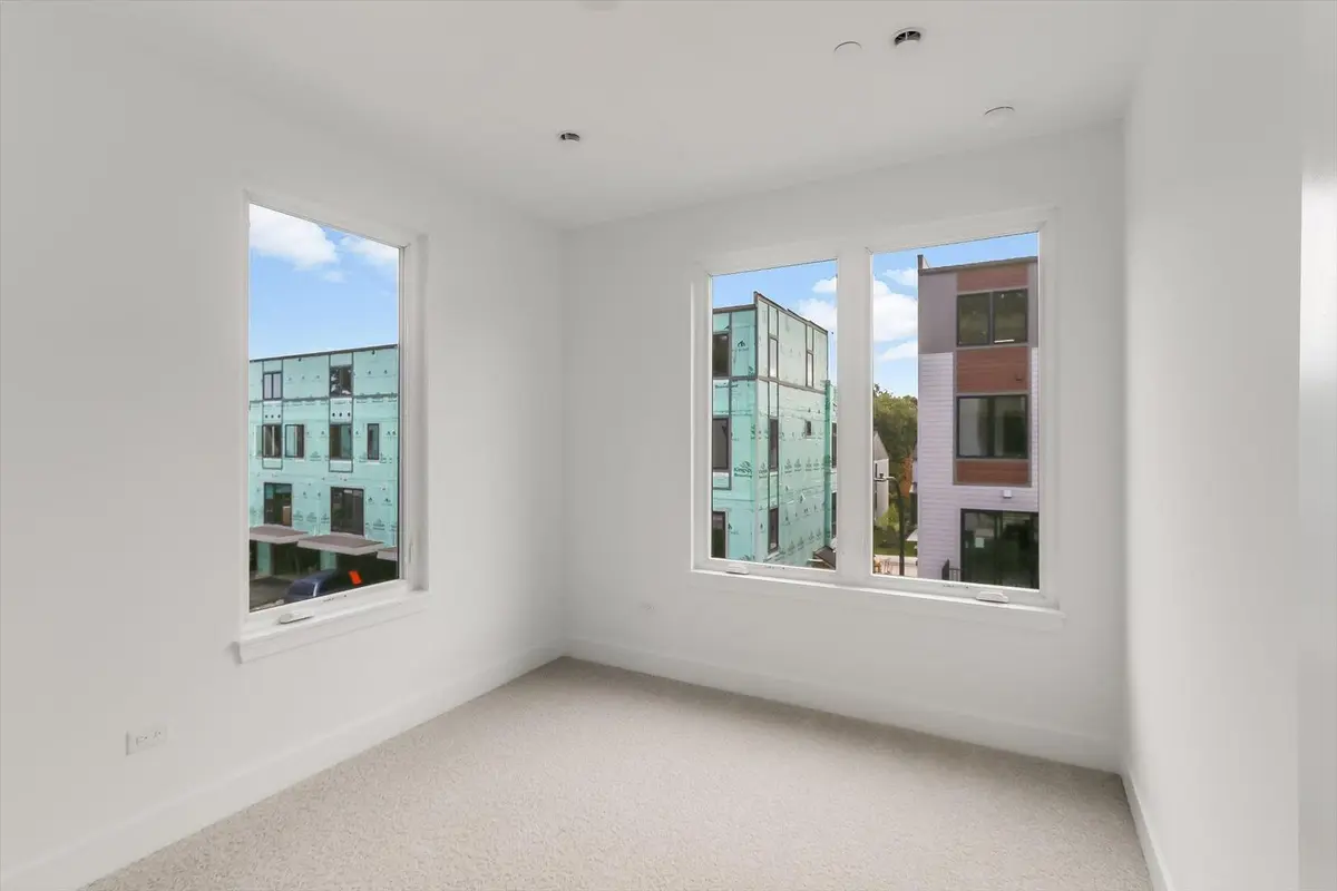 2114 Iron Ridge Lane