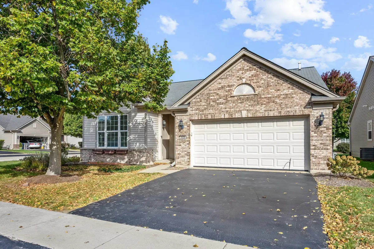 2836 Cascade Falls Circle