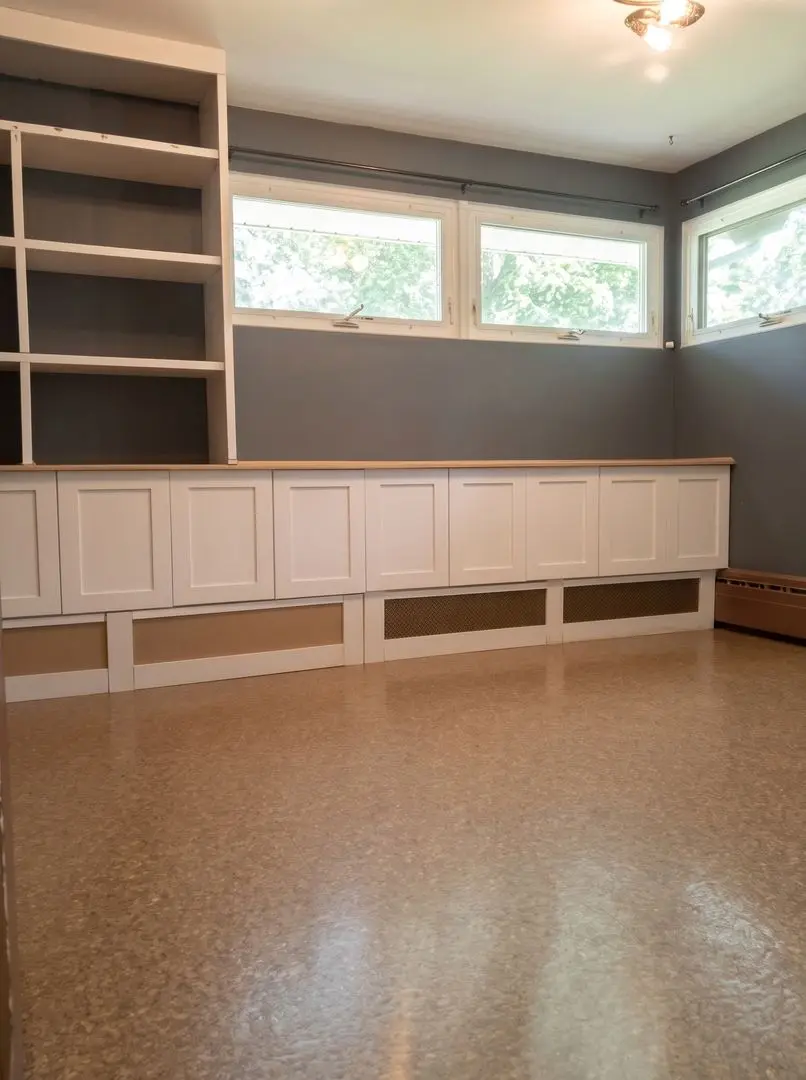 10661 W La Porte Road