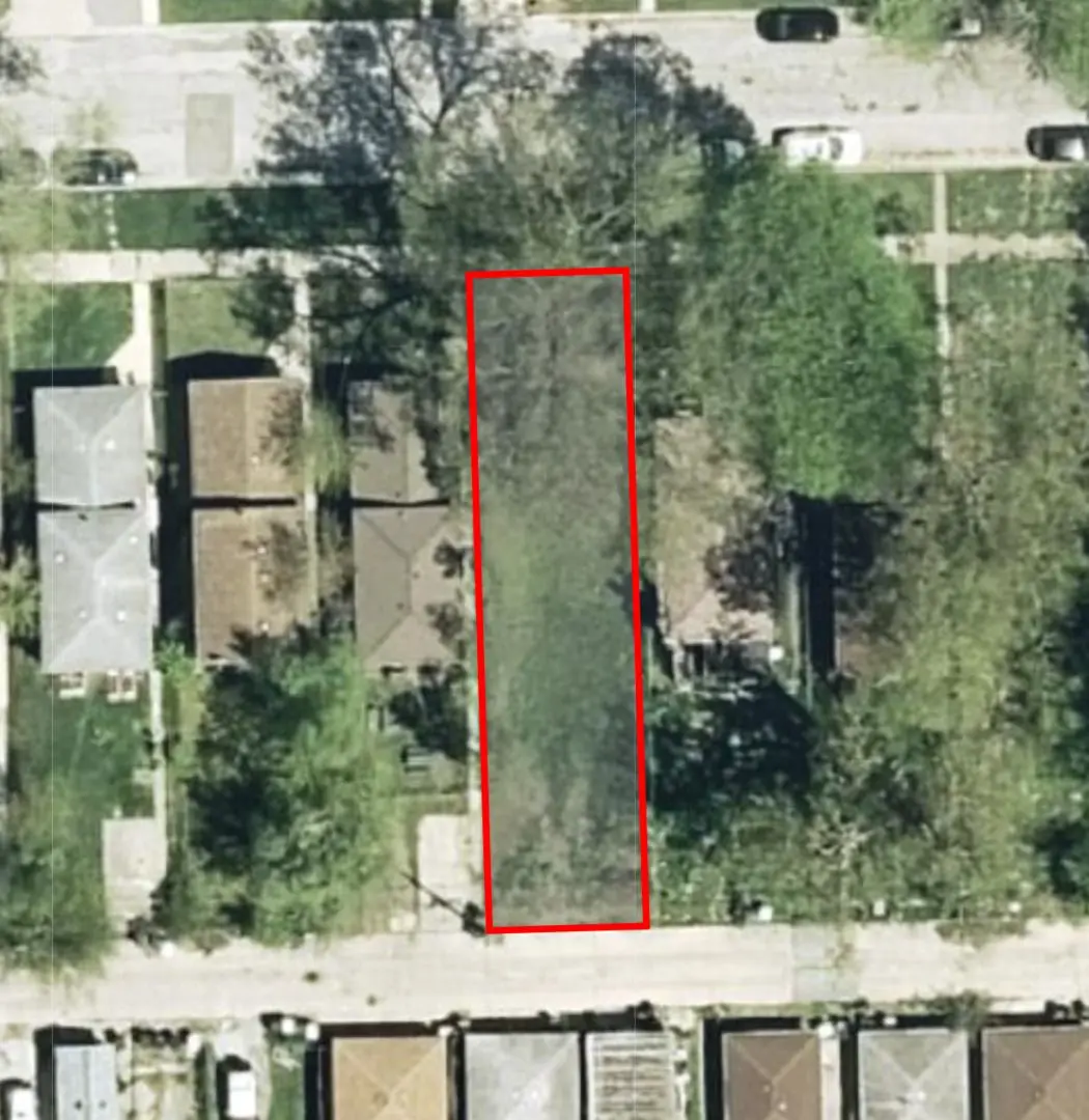 1131 W 110th Place