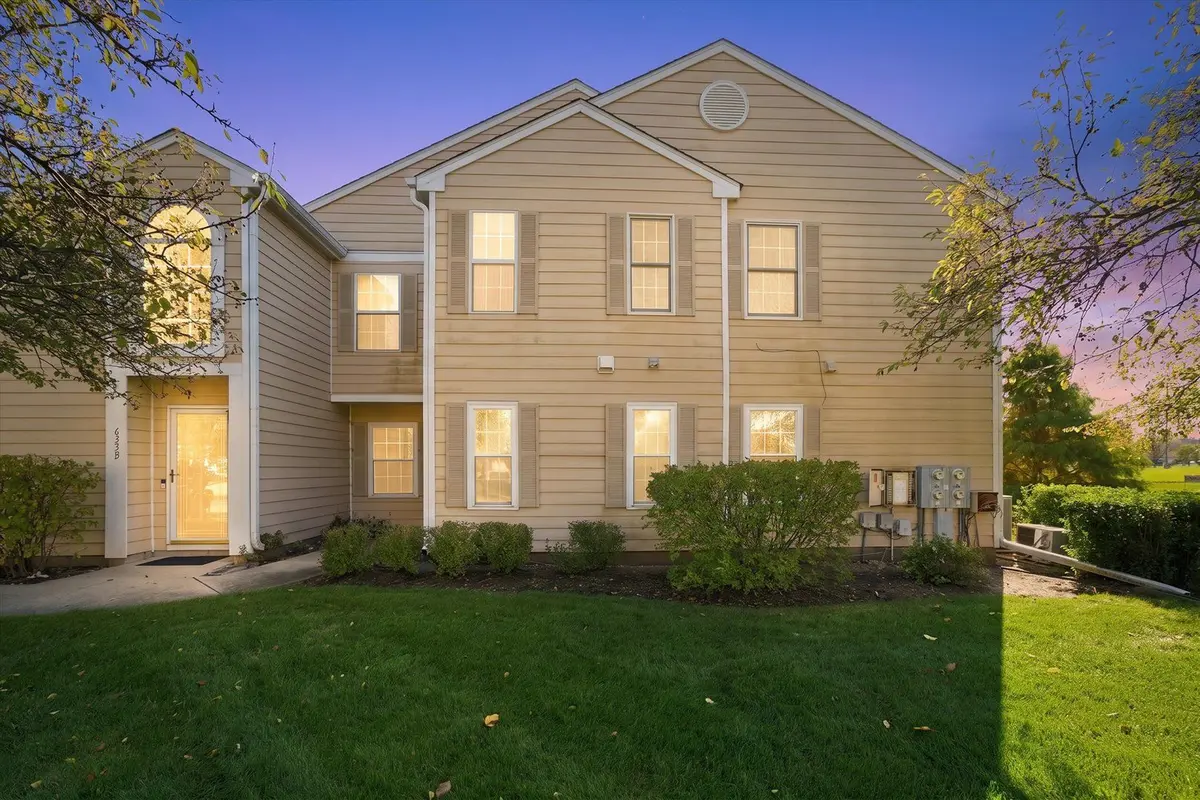 633 W Streamwood Boulevard