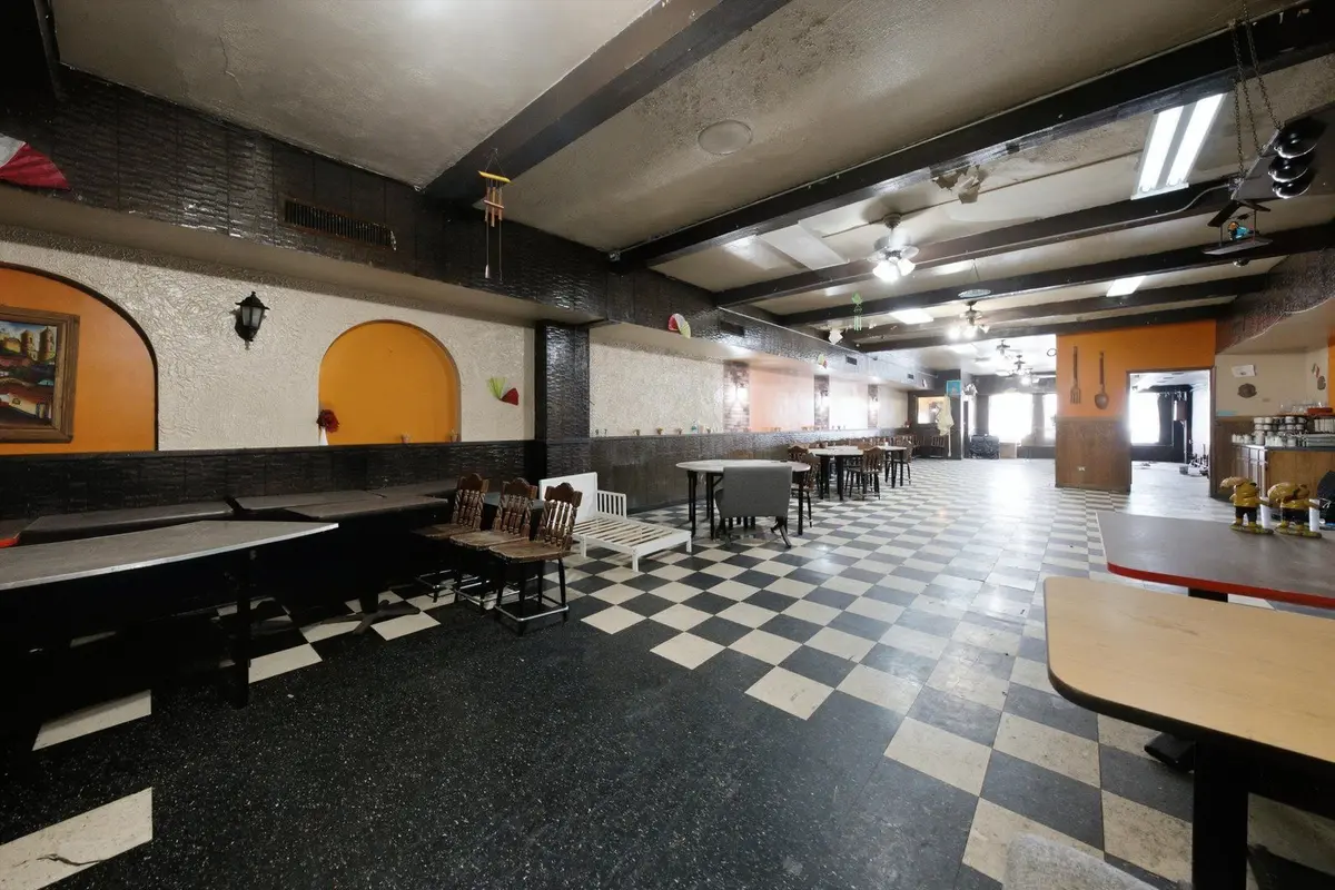 3141 W 63rd Street