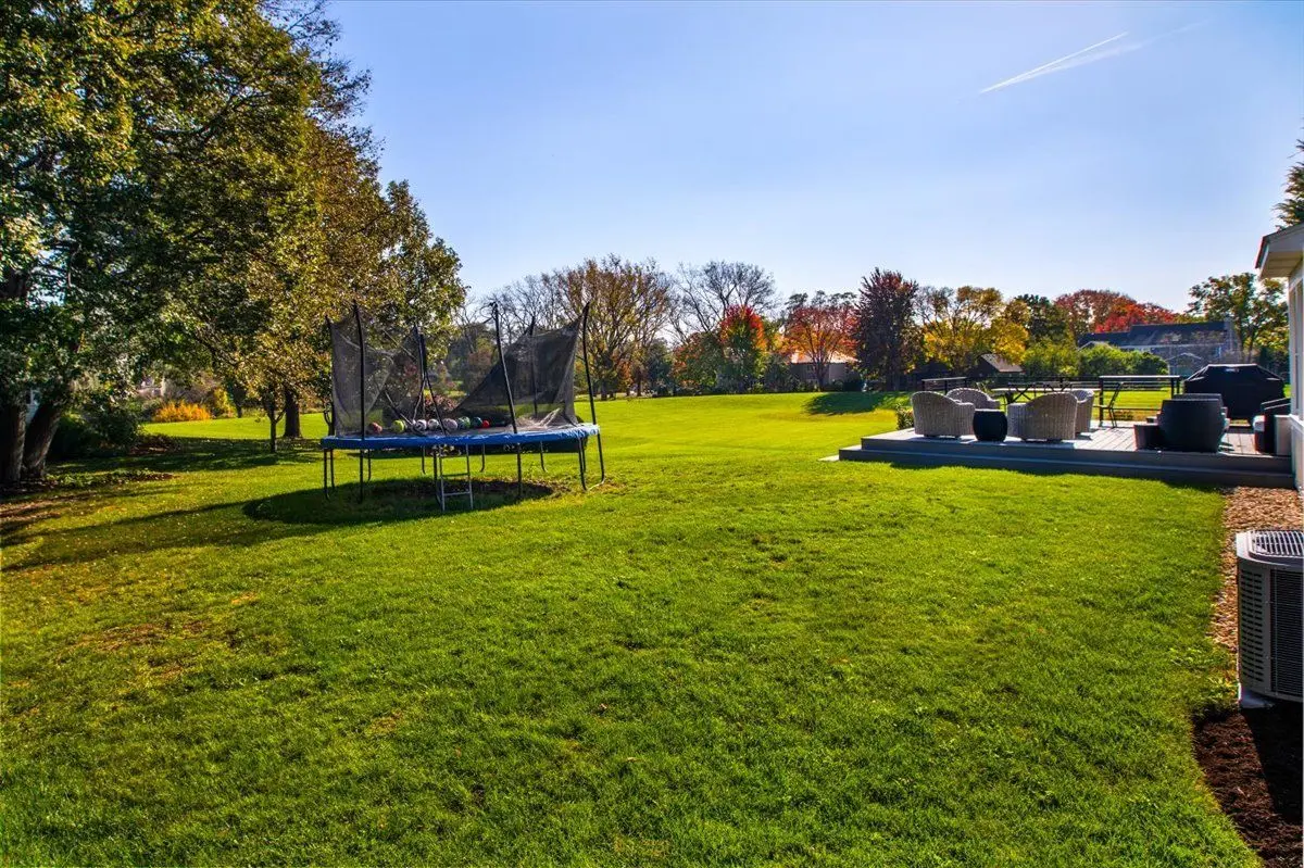 82 S Stauffer Drive
