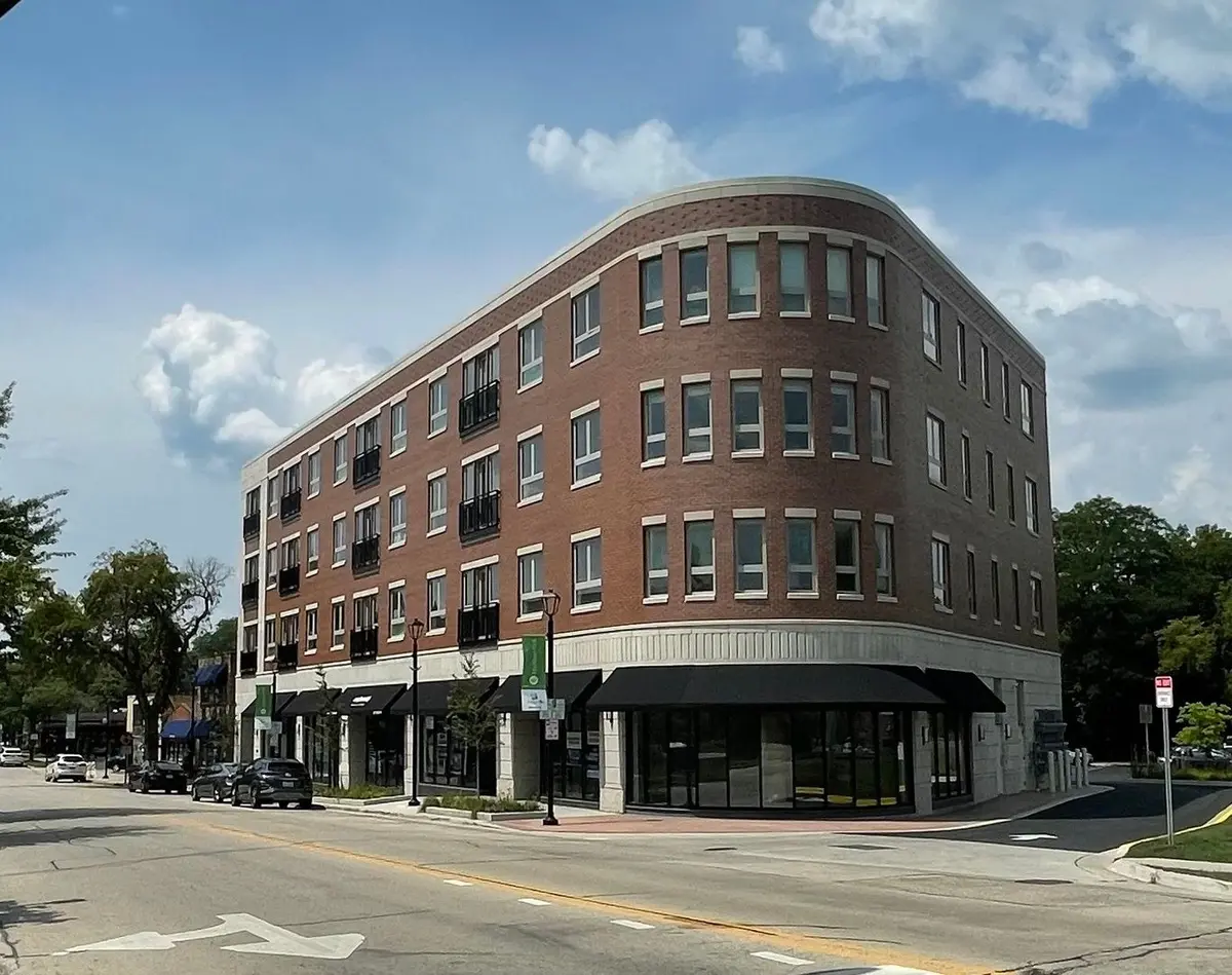 555 Roger Williams Avenue