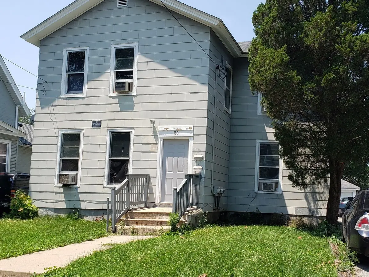 130 N 4th Street