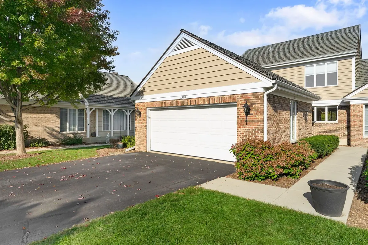1304 Shire Circle