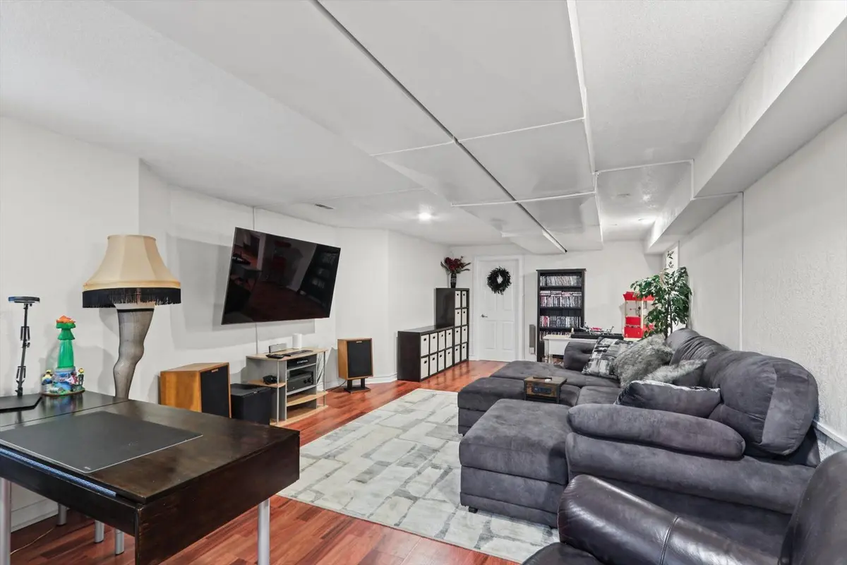 3218 CHERRY HILLS Drive