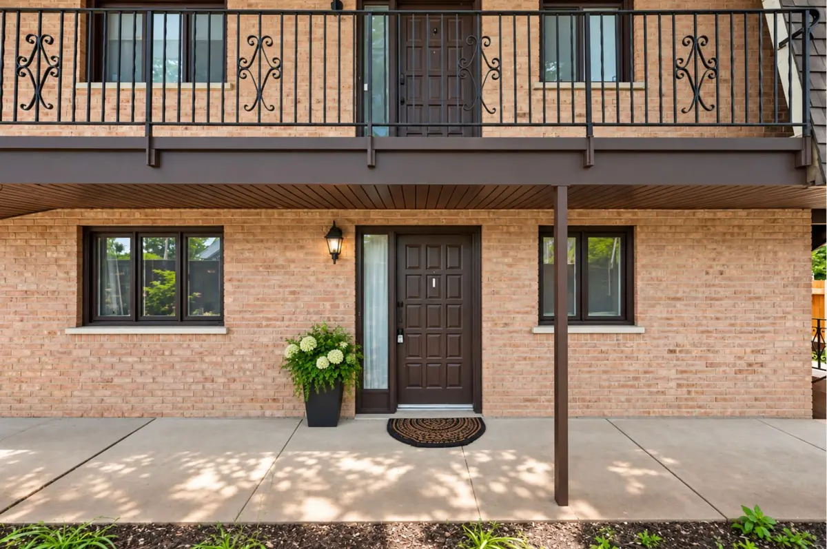 520 E Main Street