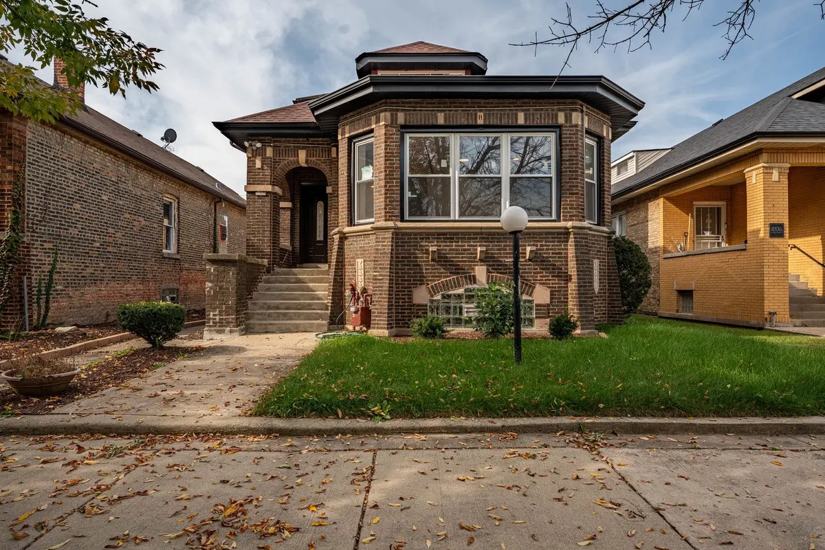 8542 S Ada Street