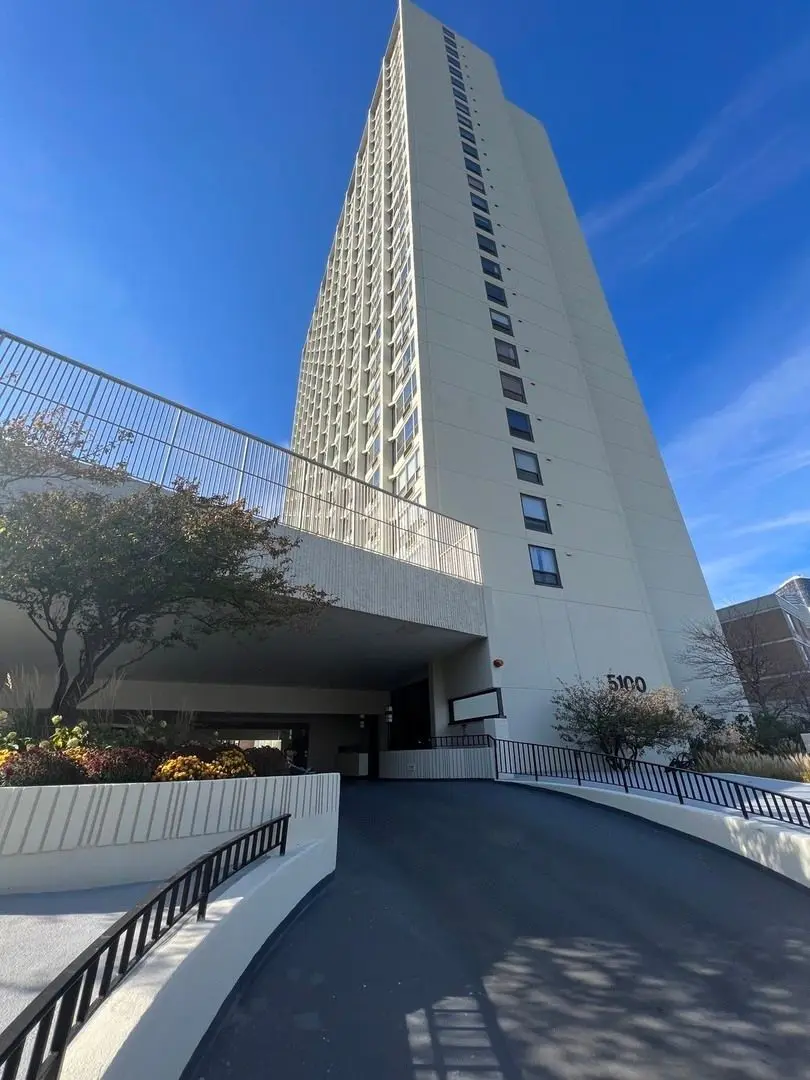5100 N Marine Drive