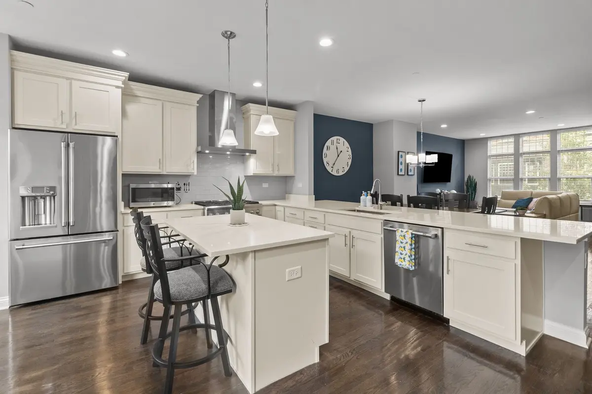 678 Parkside Court
