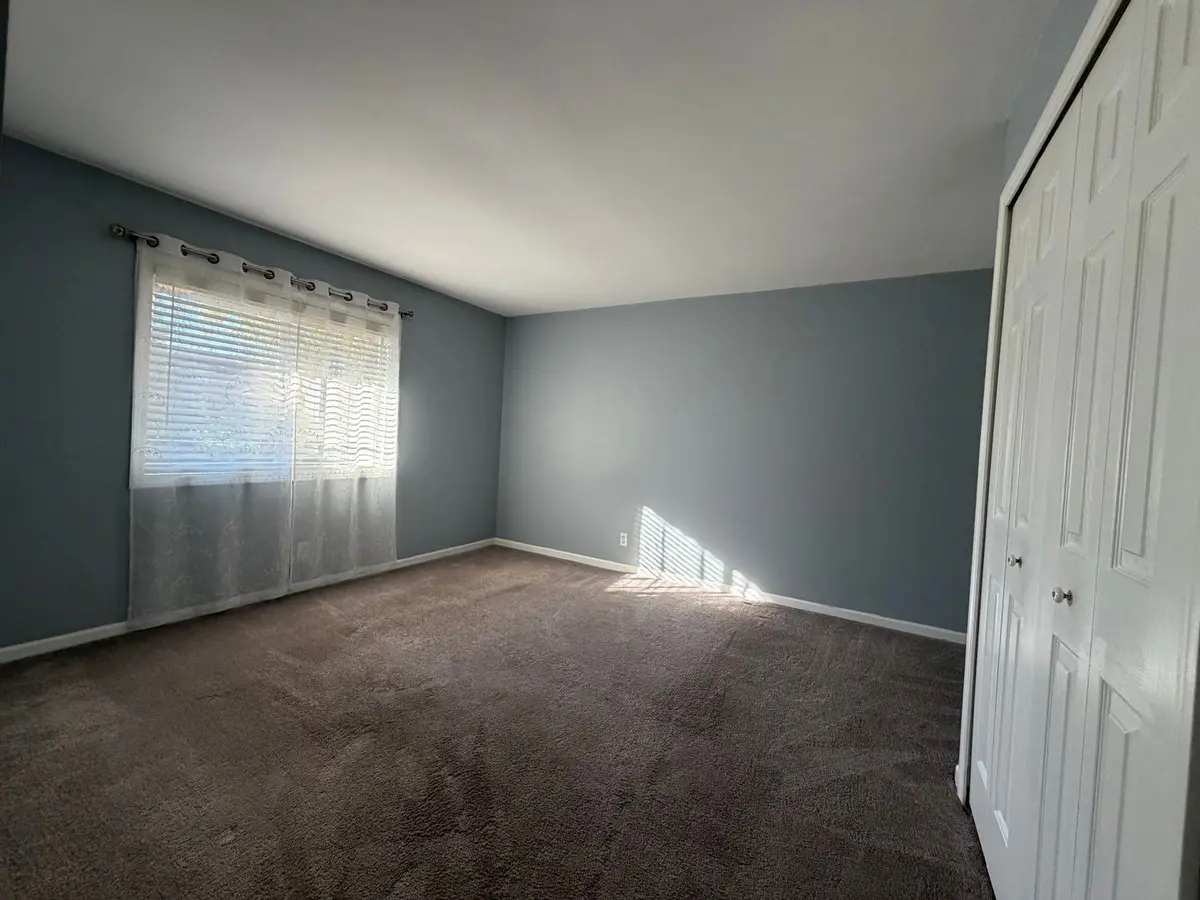 1875 TALL OAKS Drive