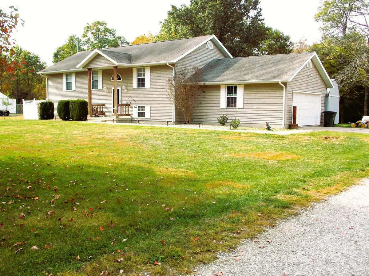 658 Deerfield Road