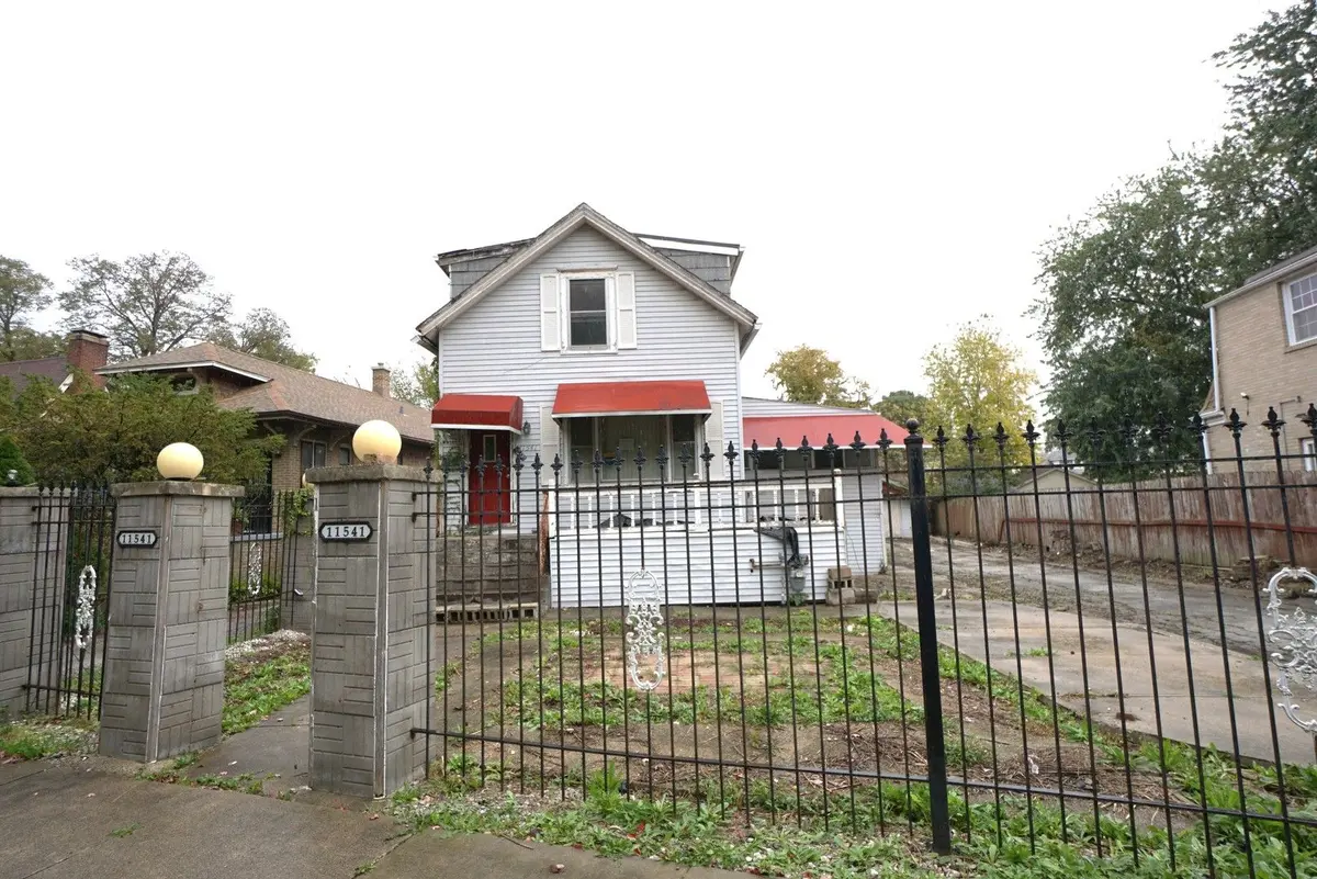 11541 S Longwood Drive